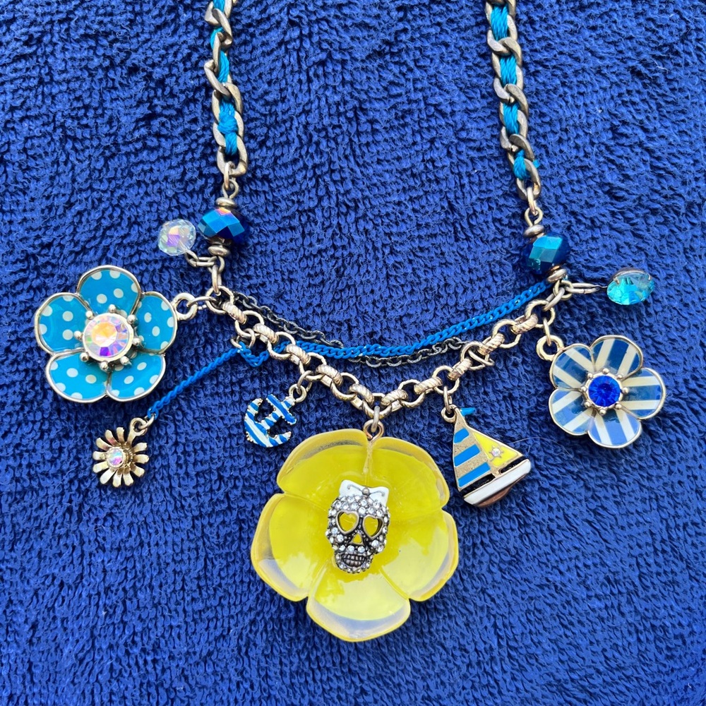 Betsy Johnson Flower Necklace